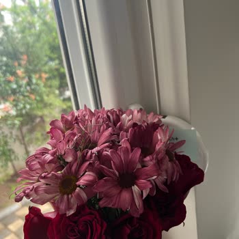 Özel Günümde Hayal Kırıklığı: Yanlış Çiçek Siparişi