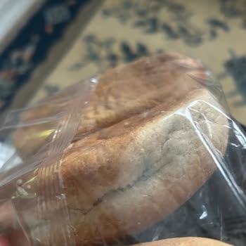 Açılmamış Pakette Küflenmiş Ekmek Şoku