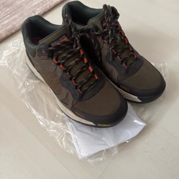 Skechers Ayakkabıda Beklenmedik Astar Yırtılması Ve Garantide Hayal Kırıklığı