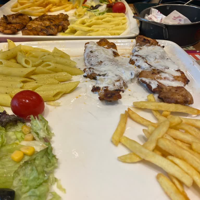 İzmir Optimum'da Uzun Süre Bekleyiş