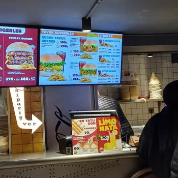 Üsküdar Şubesinde Geciken Ve Eksik Sipariş Sorunu