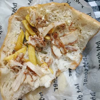 Bayram Günü Hayal Kırıklığı: Tavuk Döner Yerine Hüsran