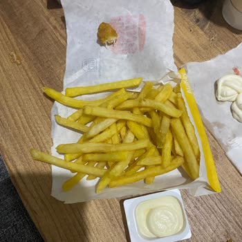 Burger King Akhisar Şubesinde Eksik Ürün Ve Yanlış Sipariş Sorunu