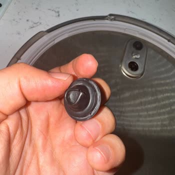 Fissler Düdüklü Tencere Hayal Kırıklığı: Yırtık Conta Sorunu