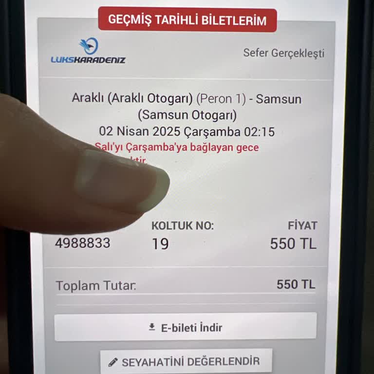 Otobüs Gelmedi, Mağdur Edildim