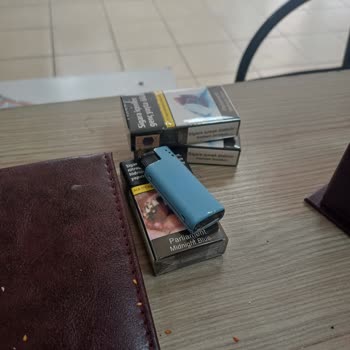 Parliament Sigaralarının Kalitesi Düşüyor: Acil İyileştirme Talebi