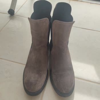 Tergan Online Mağazasından Alınan Botun Renk Değişimi Ve Müşteri Hizmetleri Sorunu