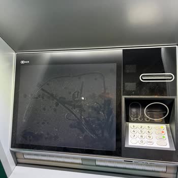 ATM'de Sıkışan 500 TL İçin 4 Aydır Çözüm Bekliyorum