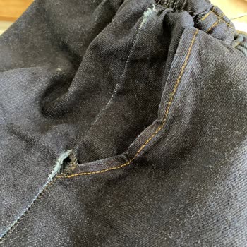 Renk Veren Kot Takım Ve İlgisiz Müşteri Hizmetleri