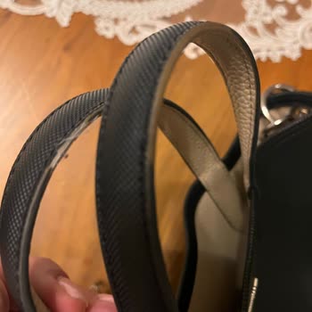 Lacoste Çanta Sorunu: Aynı Mağaza, Farklı Muamele