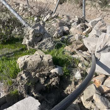 Türk Telekom'un Hat Nakli Sırasında Zarar Gören Çitler