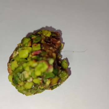 Paket Lokum İçerisinden Çıkan Kıl Şoku