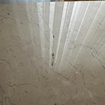 Mermer Masa Çatlağı: Ürün Kalitesizliği Ve Destek Eksikliği