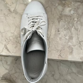 Derimod Ayakkabımda Yırtılma Ve Çözüm Eksikliği