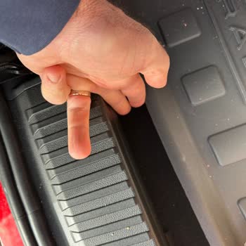 Renault Bagaj Havuzu Derinlik Sorunu