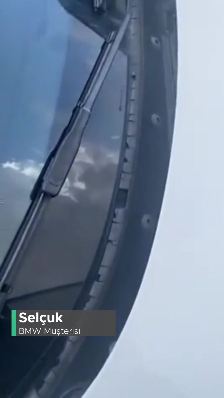 BMW F20 Ön Cam Fitili videonun kapak resmi