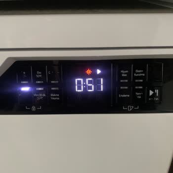 Yeni Alınan Ürünün Tuş Takımı Hızla Siliniyor