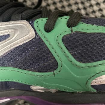 Lacoste Ayakkabıda Sürekli Tekrarlanan Açılma Sorunu