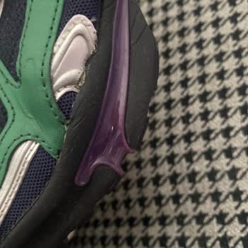 Lacoste Ayakkabıda Sürekli Tekrarlanan Açılma Sorunu