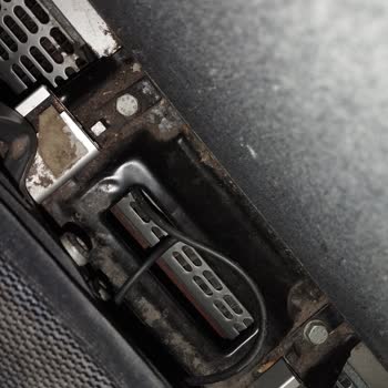 Emniyet Kemeri Olmayan Tehlikeli Yolculuk