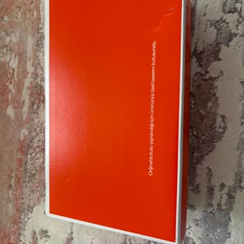 Kullanılmış Ve Yırtık Ayakkabı Şoku