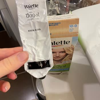 Palette Yanlış Renk Boya İle Saçlar Karardı