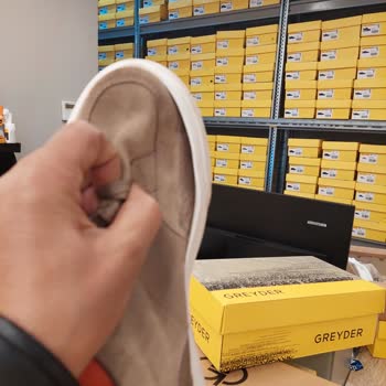 Greyder Mağazasındaki Ayakkabı Sorunu Ve Yetersiz Müşteri Hizmeti