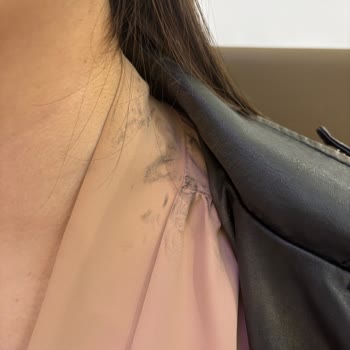 Deri Ceket Boyası Sorunu: Kalite Hayal Kırıklığı