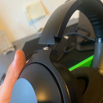 Razer Barracuda Kulaklıkta Kronik Çatlama Sorunu