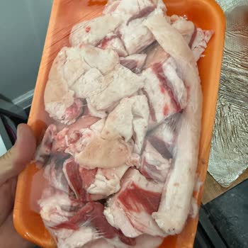 Kuzu Karkas Siparişinde Hayal Kırıklığı: Yağ Ve Kemik Yığını