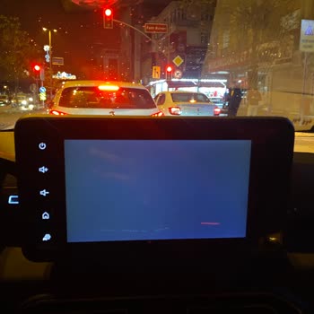 Sıfır Aracın Ekran Sorunu