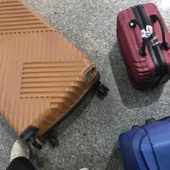 Havaalanında Valiz Hasarı Ve Yetersiz Destek