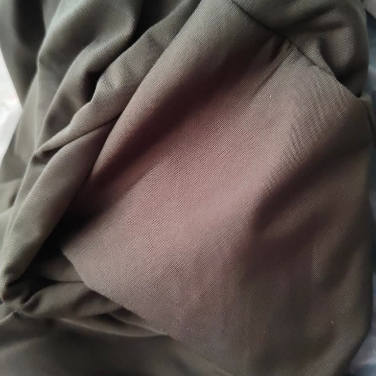 Yanıltıcı Alışveriş: Elbise Yerine Bez Geldi