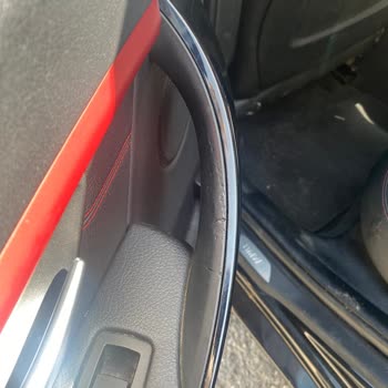 BMW 320i Kapı Kollarında Kronik Aşınma Sorunu