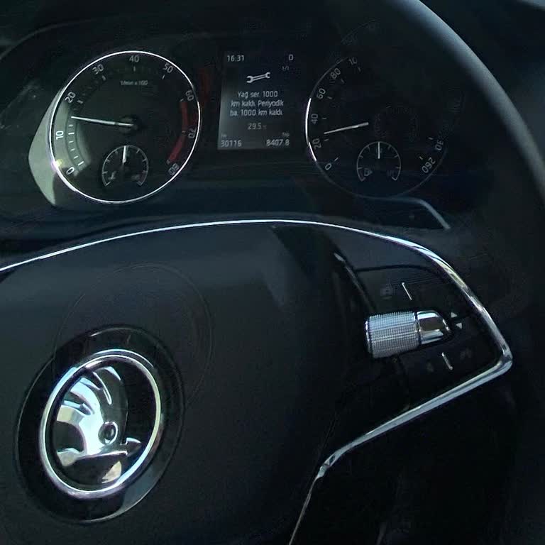 Araç Kiralamada Yağ Bakım Sorunu Ve Müşteri Mağduriyeti