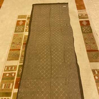 Armanda'dan Aldığım Şalın Kalitesiz Dikişi Hayal Kırıklığı Yarattı