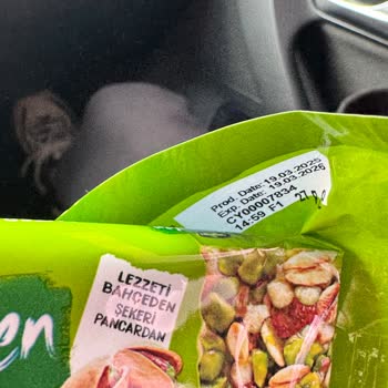 Peyman Antep Fıstıklı Bar'da Plastik Şoku