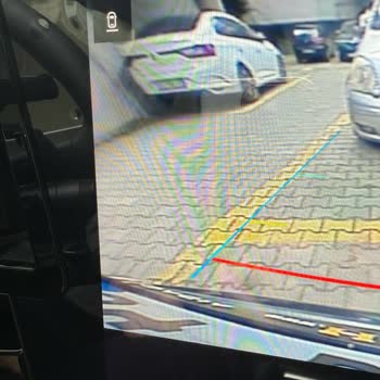 Sıfır Araçta Sürekli Sağa Çekme Sorunu