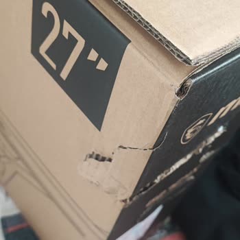 Hepsiburada Kırık Monitör Ve Bitmeyen Bekleyiş