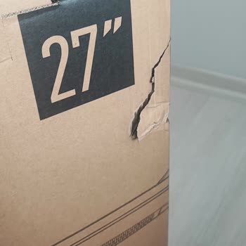 Hepsiburada Kırık Monitör Ve Bitmeyen Bekleyiş