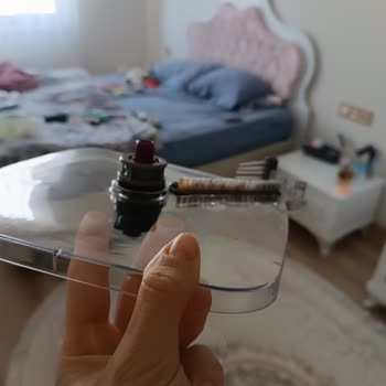 Tekrarlayan Üst Kapak Eğilmesi Sorunu: Parex Mop'ta Çözüm Bekliyorum