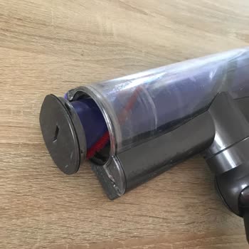 Dyson V8 Modelinde Parça Ayrılması Sorunu