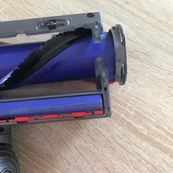 Dyson V8 Modelinde Parça Ayrılması Sorunu