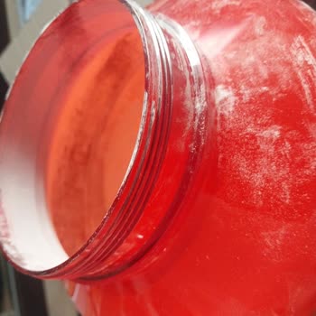 Açık Jelatinli Ve Dökülmüş Protein Tozu Teslimatı