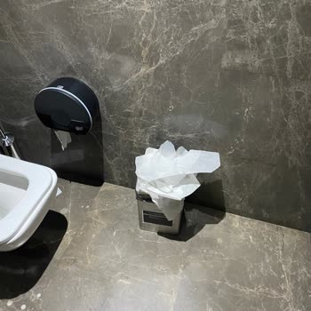 Şişli Kolan Hastanesi Tuvalet Temizliği Sorunu