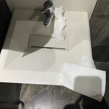 Şişli Kolan Hastanesi Tuvalet Temizliği Sorunu