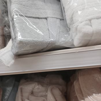 Gimsa Park AVM'de Tehlikeli Raflar