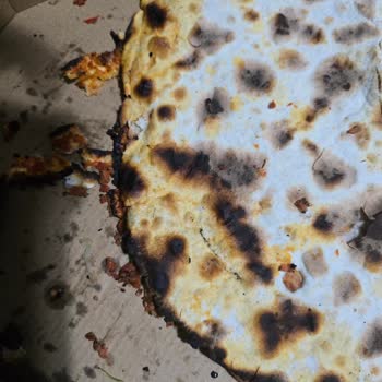 Trendyol Yemek'te Kömür Gibi Lahmacun Şoku