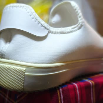 Zara Ayakkabıda Beklenmedik Hızlı Deformasyon!