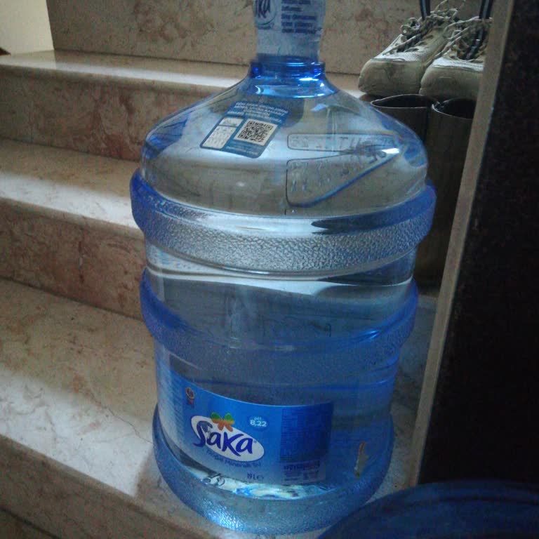 Saka Su Bayii Çalışanının Saygısız Davranışı